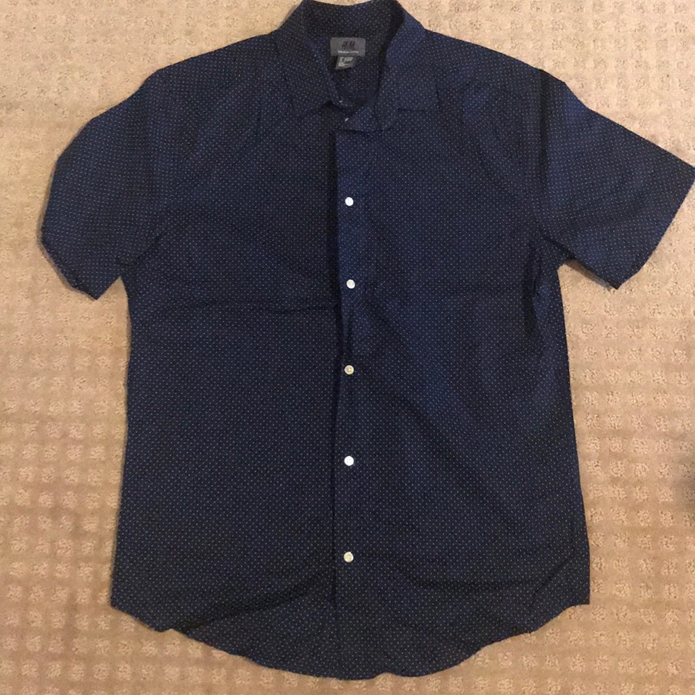H & M Men’s short sleeve button down
